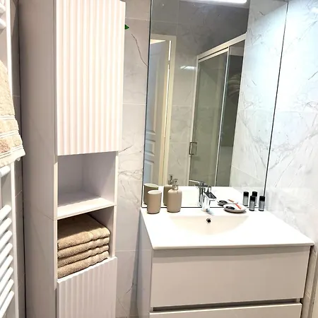 Apartamento Superbe Neuf- Terrasse- Paris 15 Min- Rer
